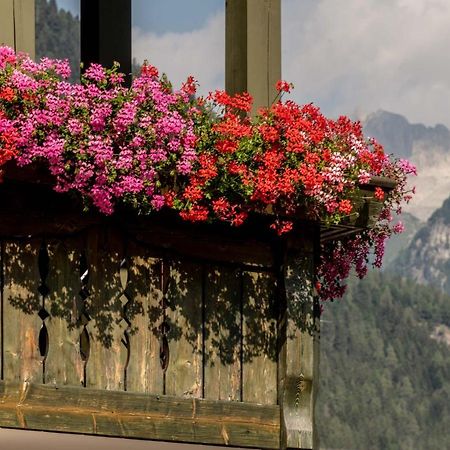 Suite Italy Pinzolo Due Giustino 외부 사진