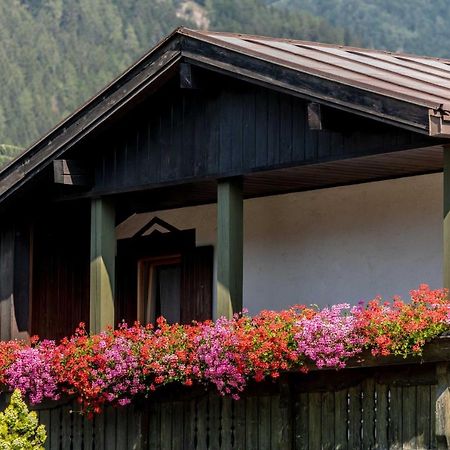 Suite Italy Pinzolo Due Giustino 외부 사진