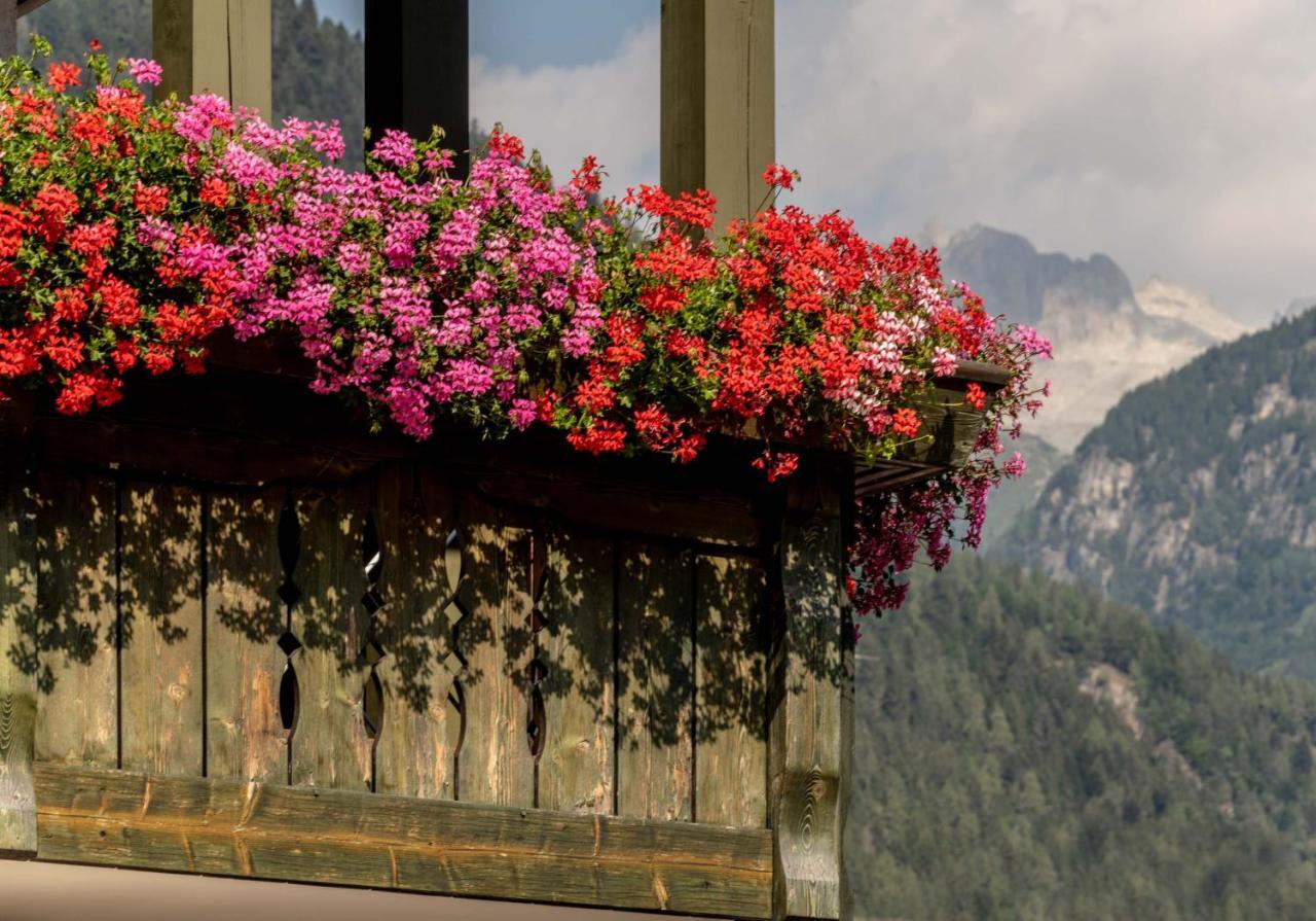 Suite Italy Pinzolo Due Giustino 외부 사진